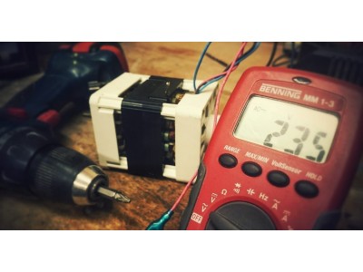 Як правильно перевірити варистор або інший тип резистора мультиметром?
