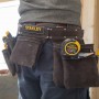 Фото №3 - Пояс кожаный с карманами для инструмента STANLEY: 4 большие, 6 малых, 2 держателя молотка STST1-80113